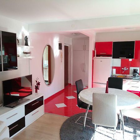 Studio Apt. Downtown سبليت المظهر الخارجي الصورة